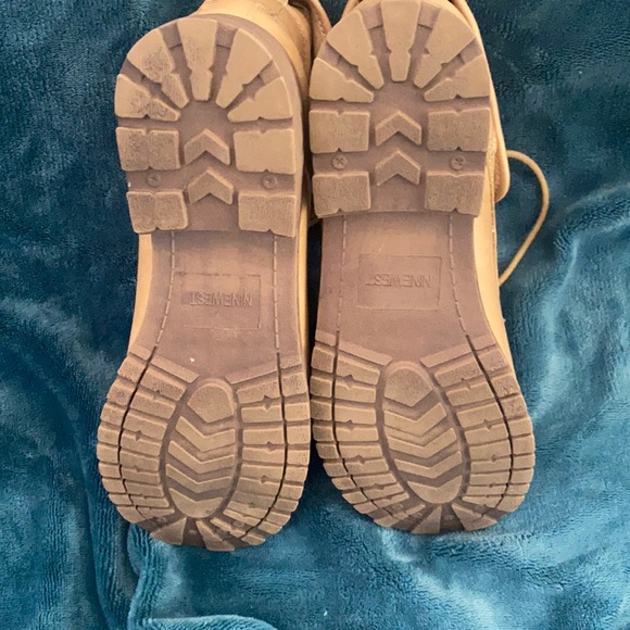 The Cutest Nine West Boots - Picture 5 of 7